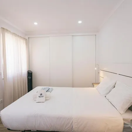 102 - Hut Spot דירה *