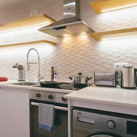 דירה 102 - Hut Spot פניש