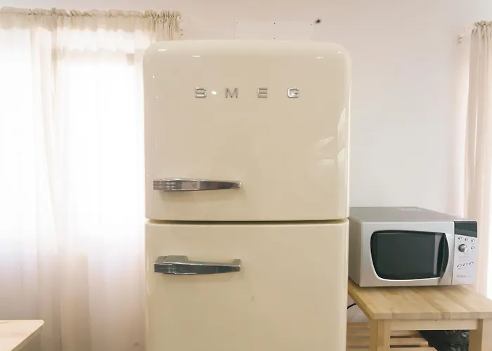 Apartment 102 - Hut Spot Peniche