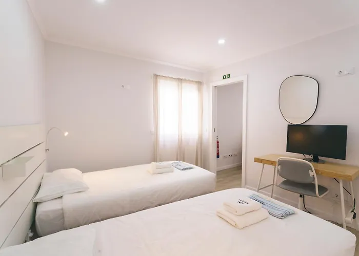 102 - Hut Spot Apartment