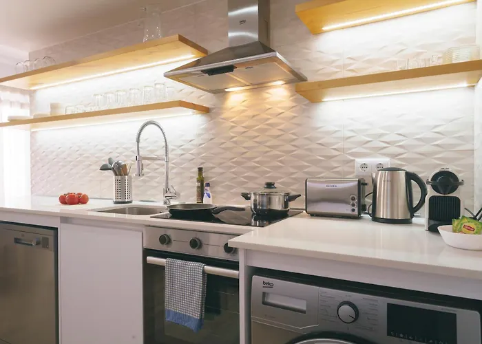 Apartment 102 - Hut Spot Peniche